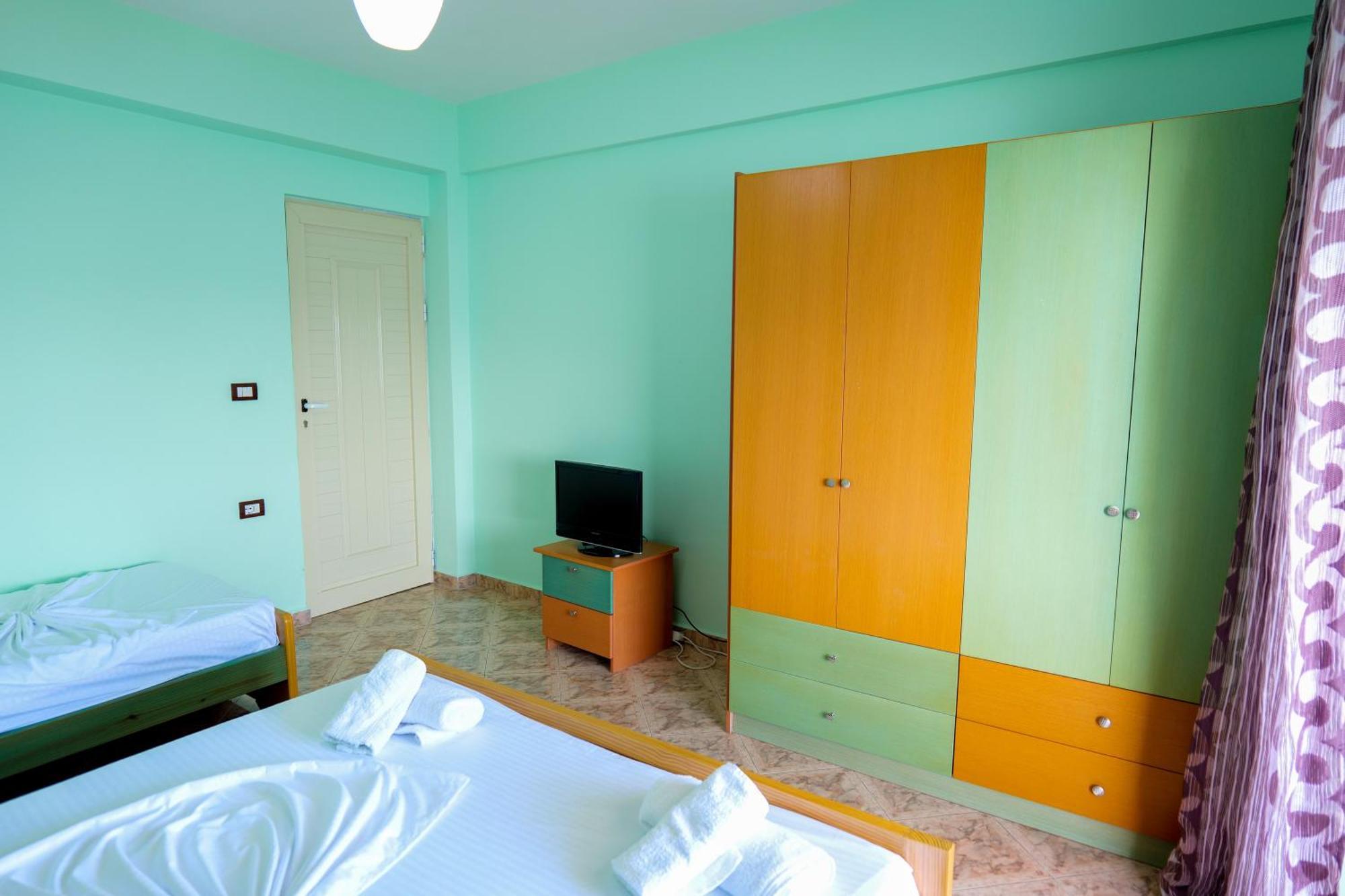 Ferienwohnung Rei's House Sarandë Zimmer foto